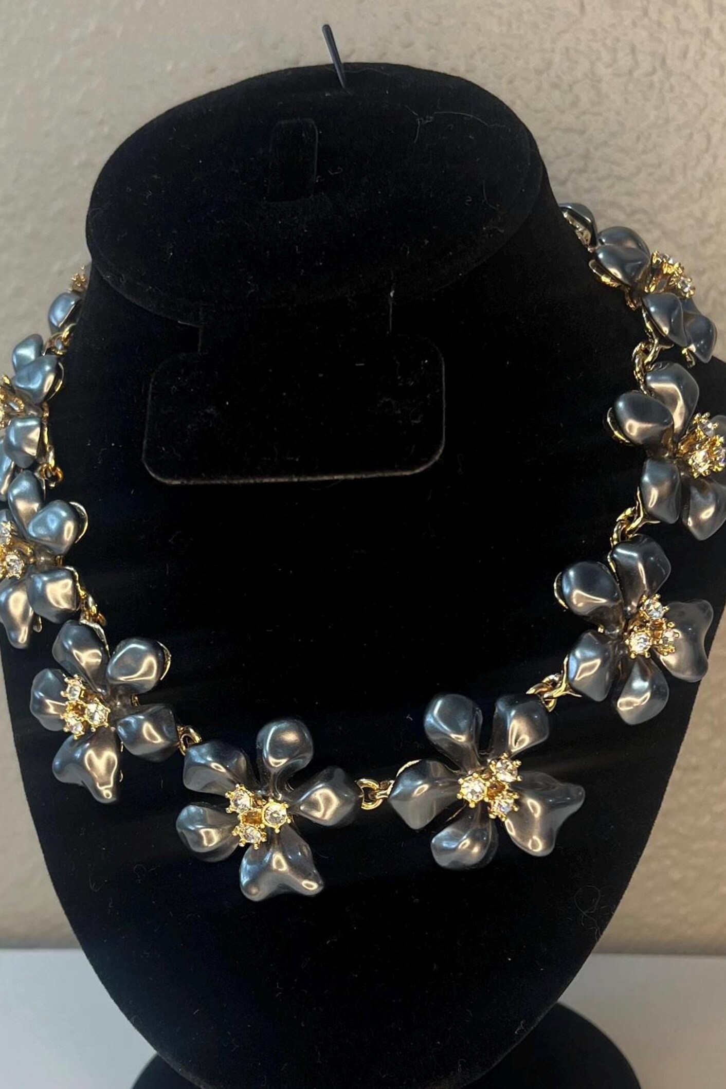Pearl & Crystal Flower Necklace